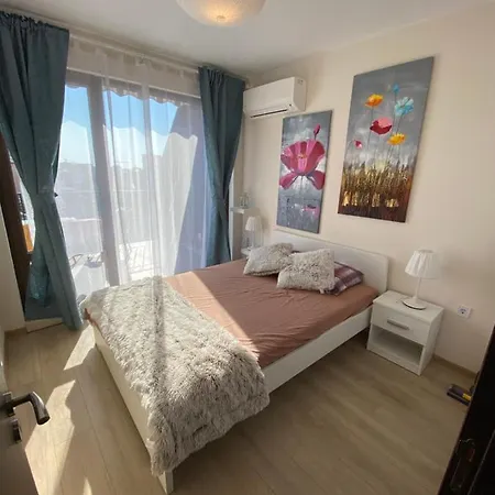Операта Топ Център Лукс Appartement *