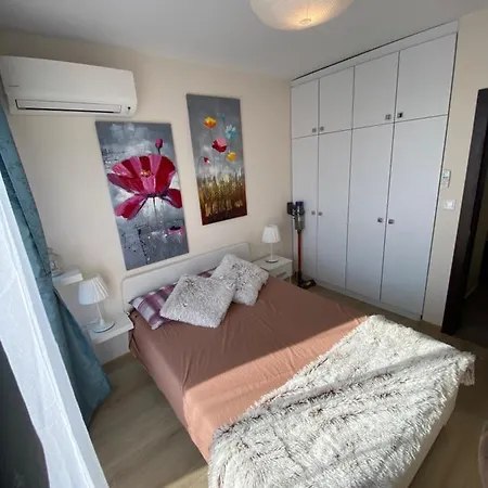 Операта Топ Център Лукс Appartement *